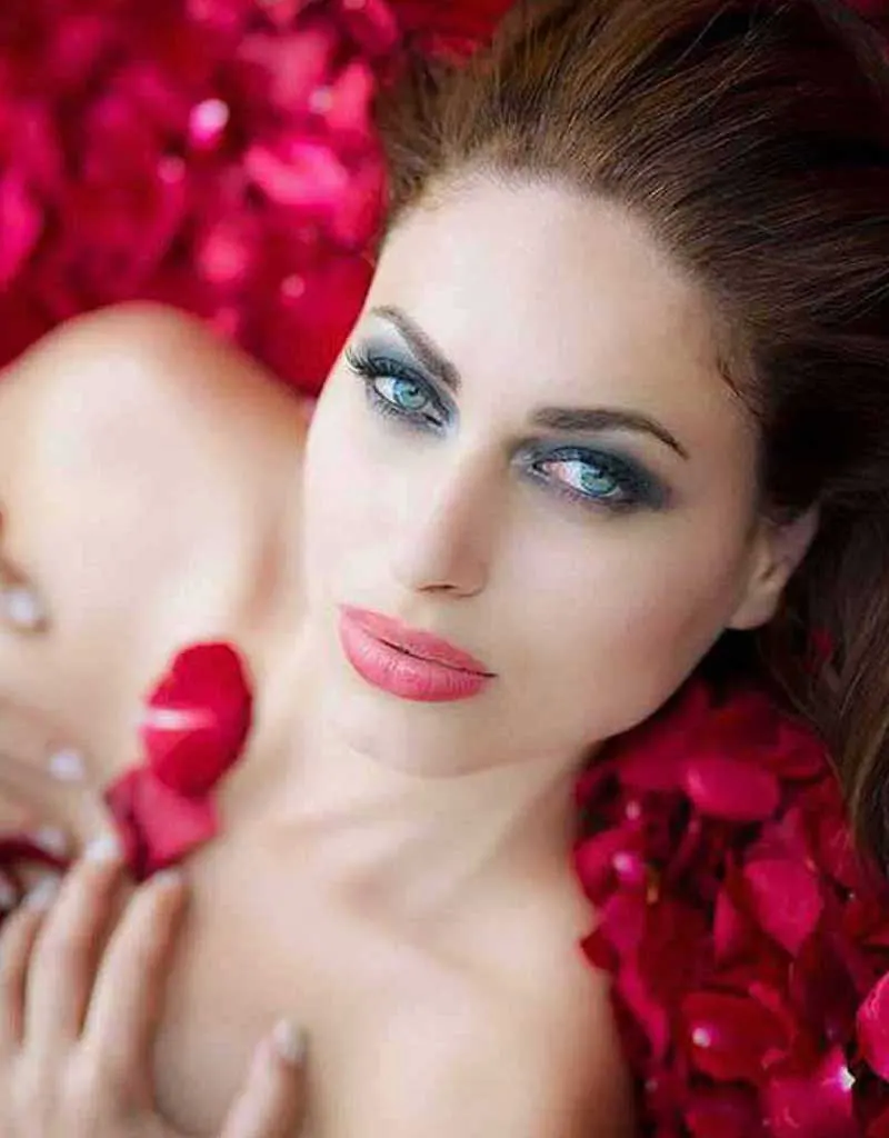  Bruna  P.. - Edecanes CDMX - Agencia de Modelos