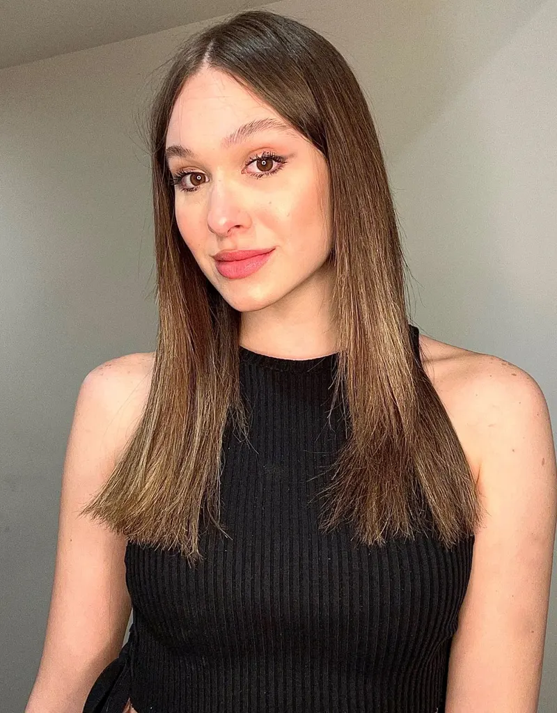  Mariale P.. - Edecanes CDMX - Agencia de Modelos