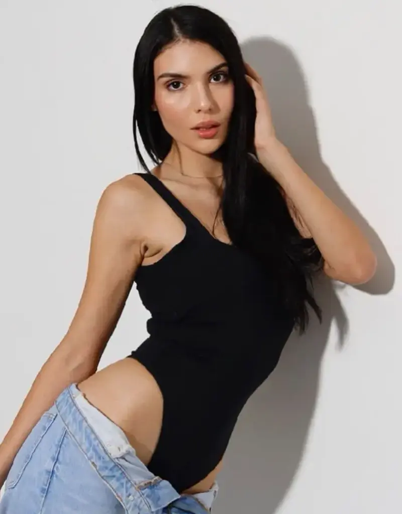  Paola G.. - Edecanes CDMX - Agencia de Modelos