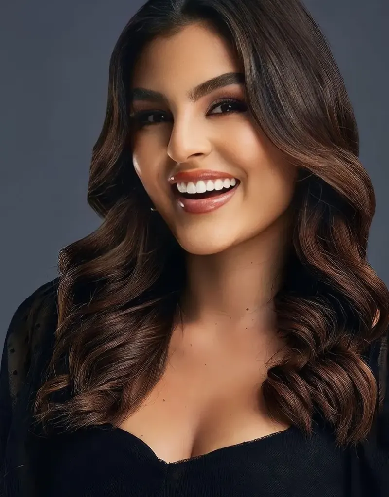  Sofia R.. - Edecanes CDMX - Agencia de Modelos