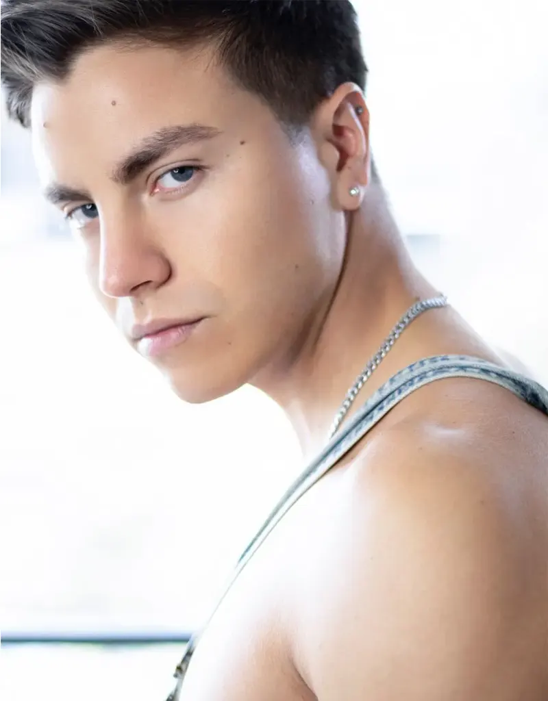  Emmanuel  R.. - Gios CDMX - Agencia de Modelos