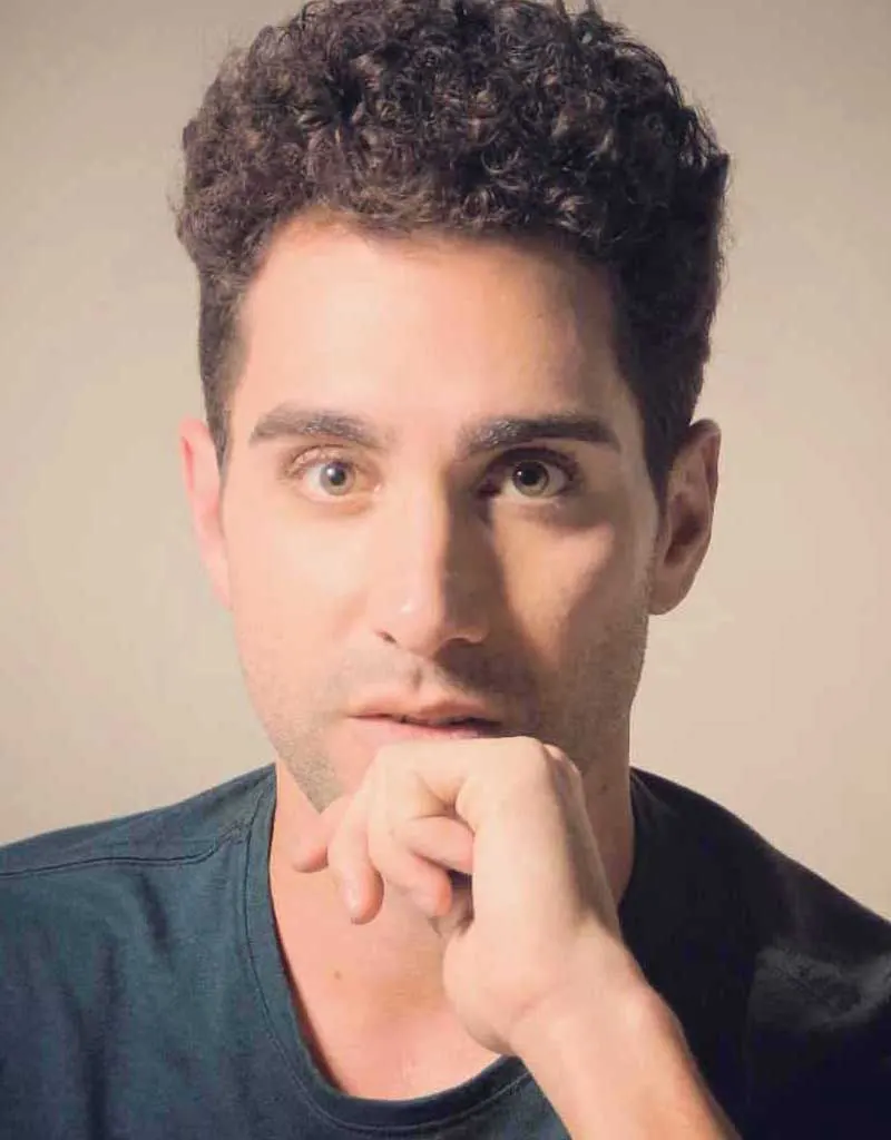  Ezequiel  V.. - Gios CDMX - Agencia de Modelos