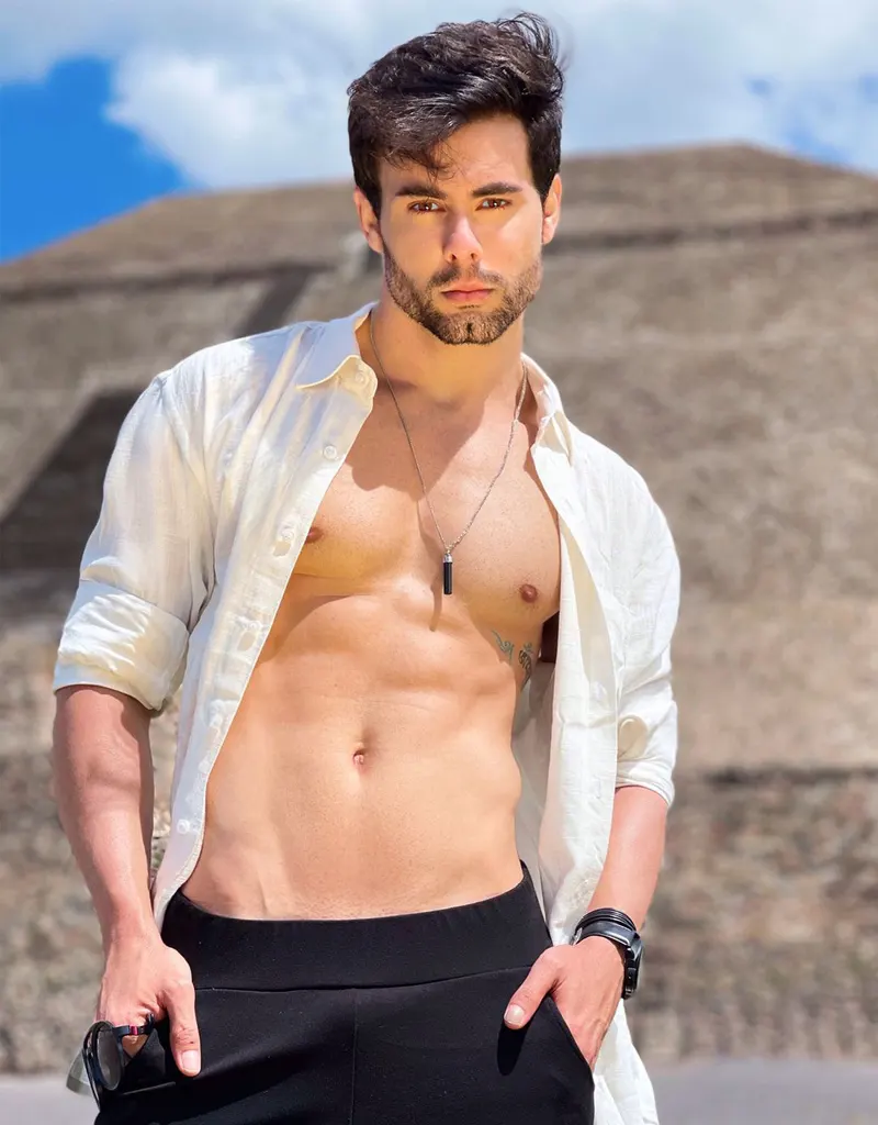  Tony  R.. - Gios CDMX - Agencia de Modelos