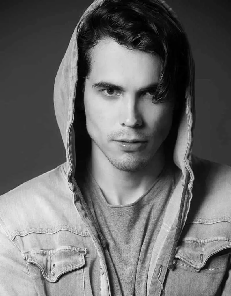  IRVING  R.. - Modelos Hombres CDMX - Agencia de Modelos