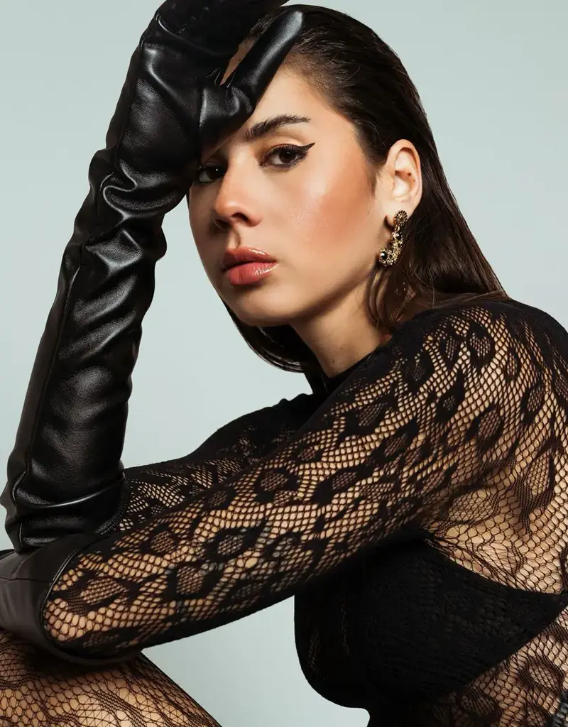 Edecán AAA Fernanda en CDMX