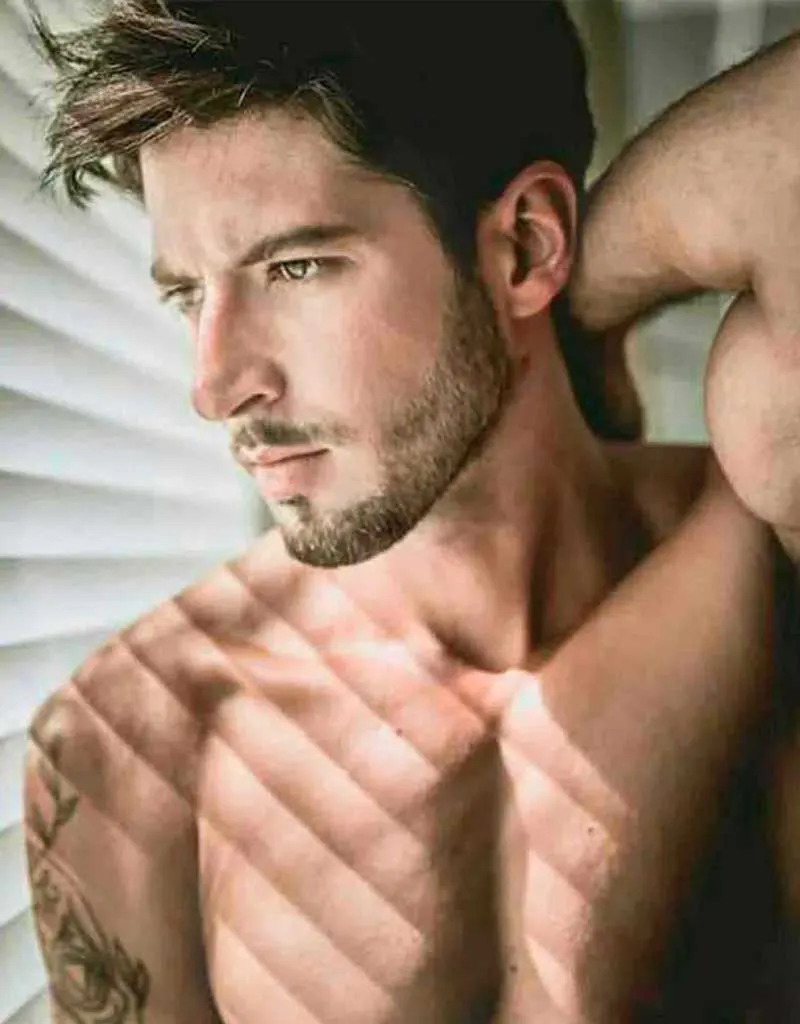 Modelo Marcelo