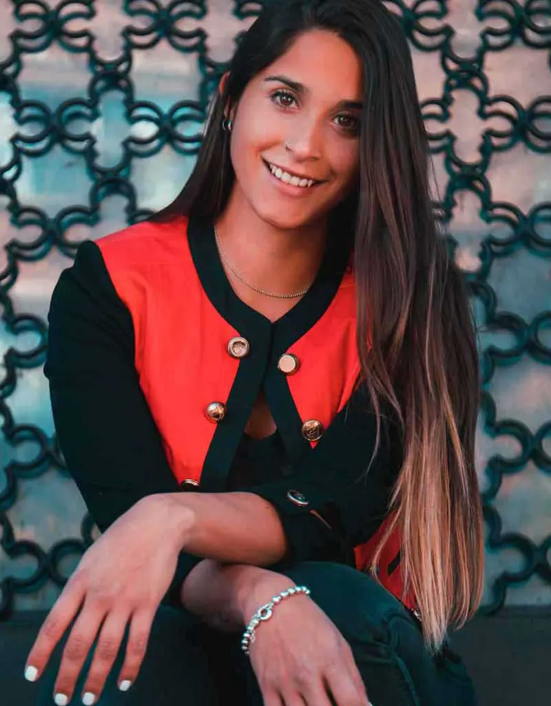 Edecán AAA Noelia en CDMX